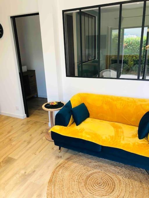 Maisonnette Avec Terrasse Argences Luaran gambar